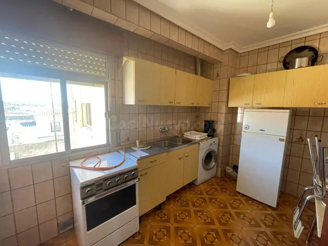 PISO LUMINOSO CON COCHERA DE 30 METROS EN ARROYO DE LA LUZ - foto 4
