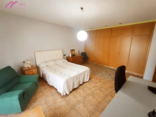 CASA INDEPENDIENTE EN LOS RAMOS — 24