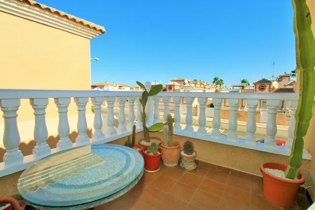 Villa 3 habitaciones 83m² en venta - La Zenia — 23