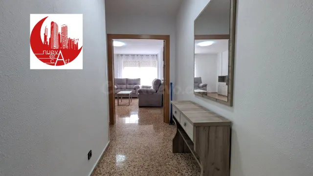 ¡Amplio y luminoso piso en venta de 4 dormitorios,baño y ase - foto 5