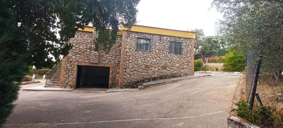 PARCELA RUSTICA -CASA RUSTICA