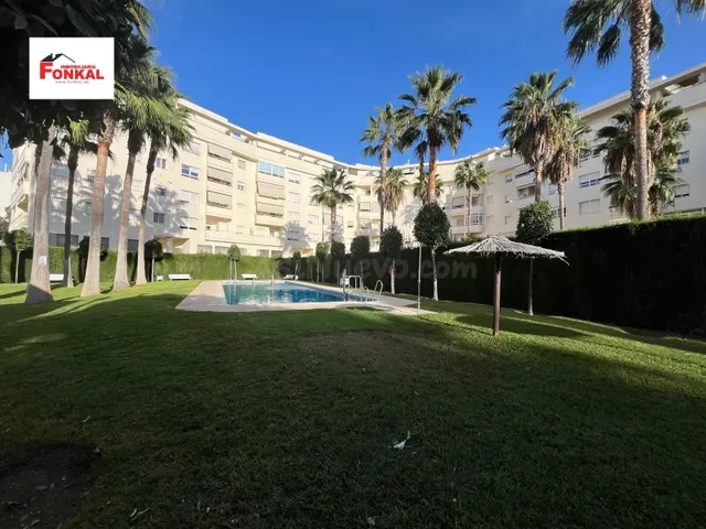 MAGNÍFICO APARTAMENTO EN URBANIZACIÓN PRIVADA CON PISCINA