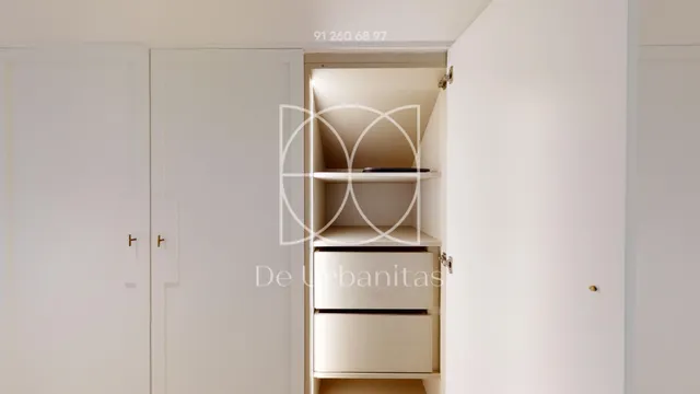 Piso 2 habitaciones 122m² en venta - Cortes — 36