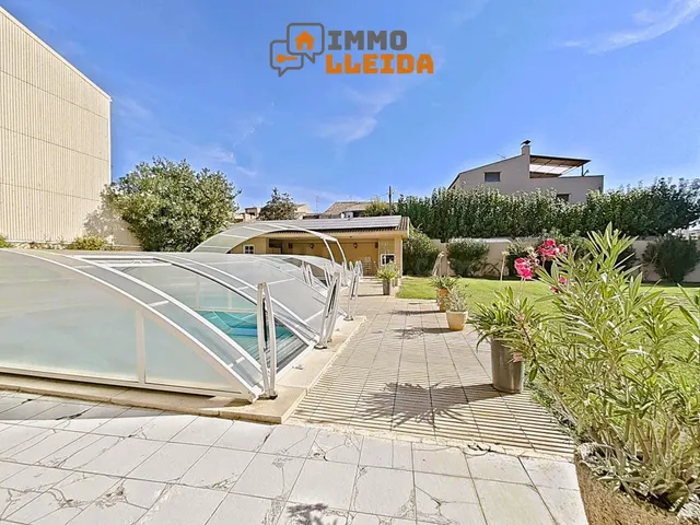 Fabuloso chalet de estilo moderno en Tárrega — 3