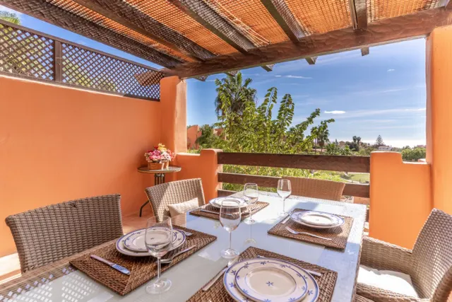 Elegante apartamento en primera planta con vistas panorámicas al mar en Sotoserena – Nueva Milla de Oro, Estepona — 6