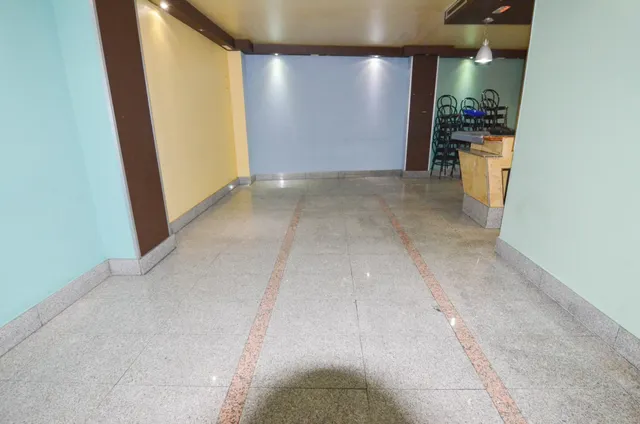 Urbis te ofrece un local en venta en zona Vidal, Salamanca. — 7