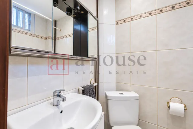 Piso listo para entrar a vivir con balcón y doble orientación en el poblenou — 27