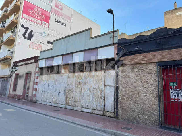 Solar 179m² en venta - Centro — 4
