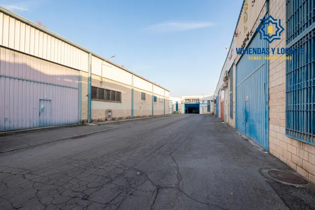 Nave Industrial en Polígono de Juncaril — 13
