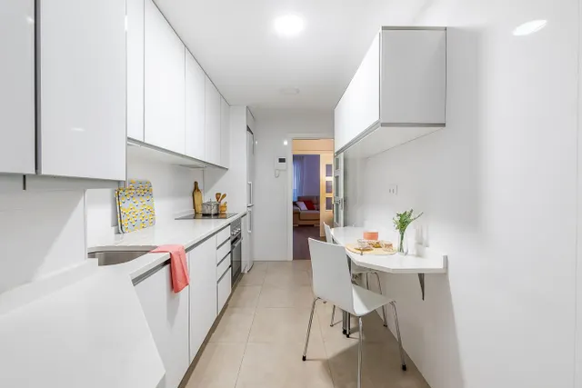 Amplitud, diseño y comodidad junto a La Vaguada – Calle Julio Palacios, Madrid — 22