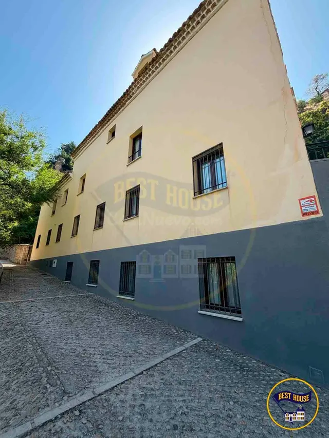 EDIFICIO SINGULAR EN VENTA EN EL CASCO ANTIGUO DE CUENCA - foto 3