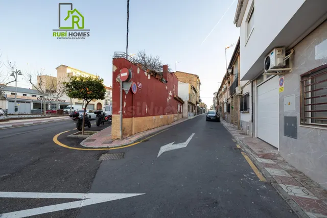 CASA EN ARMILLA-AVENIDA DE LOS OGÍJARES - foto 2