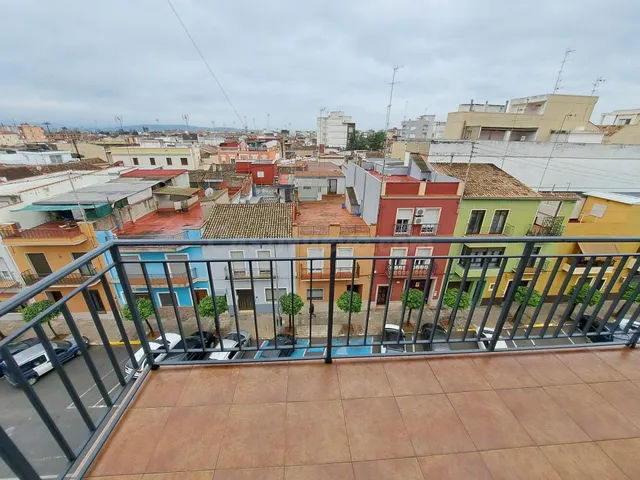 Piso en venta en Carcaixent – Zona Avenidas - foto 5