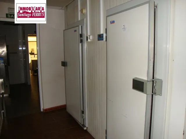 VENTA DE VIVIENDA EN PLANTA BAJA Y PISO — 10