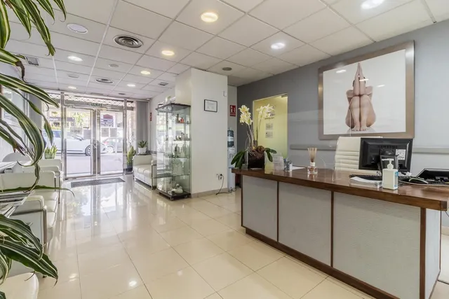 Negocio 10 habitaciones 273m² en venta - Marbella — 8