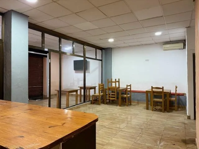 JUNTO PLAZA DE SAN JUAN ALQUILER LOCAL COMERCIAL — 7