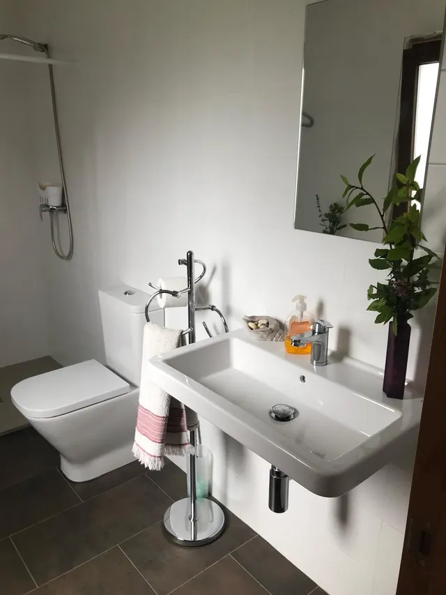 Casa en Anllóns lista para entrar - foto 5