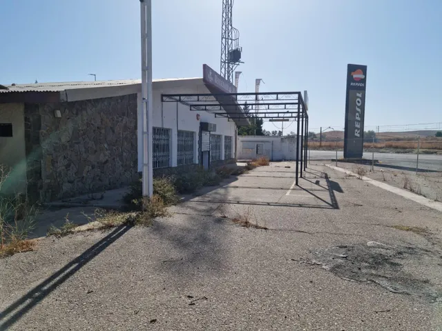 Local con licencia de apertura en zona estratégica junto al proyecto Base Logística — 10