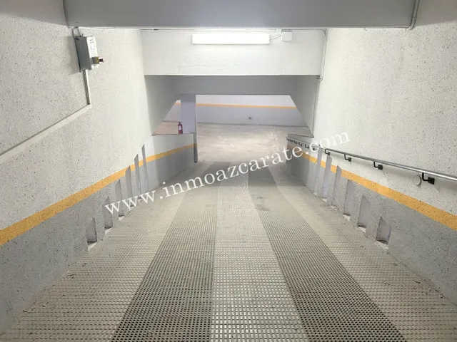 Plaza de garaje céntrica en Estella — 3