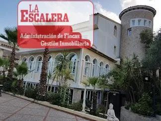 Hotel de 15 habitaciones con posibilidad ampliar a 90 mas, a