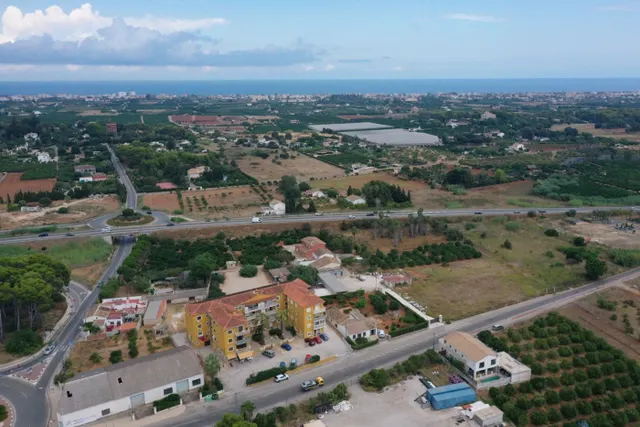 APARTAMENTO ZONA HOSPITAL MARINA SALUD — 31