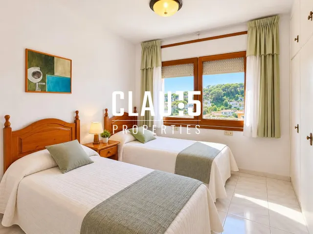 Casa independiente en venta con piscina privada y espectaculares vistas al mar en Sant Pol de Mar — 18