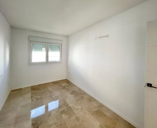 PISO DE LUJO EN CAROLINAS ALTAS, ALICANTE — 20