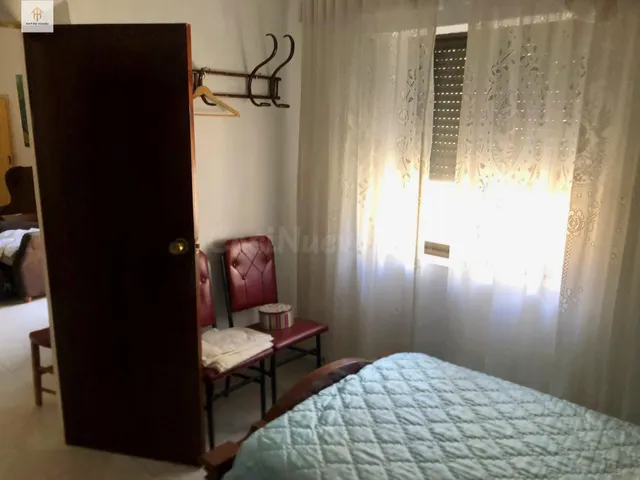 Se VENDE piso PARA REFORMAR en la zona centro de Malpartida  - foto 4