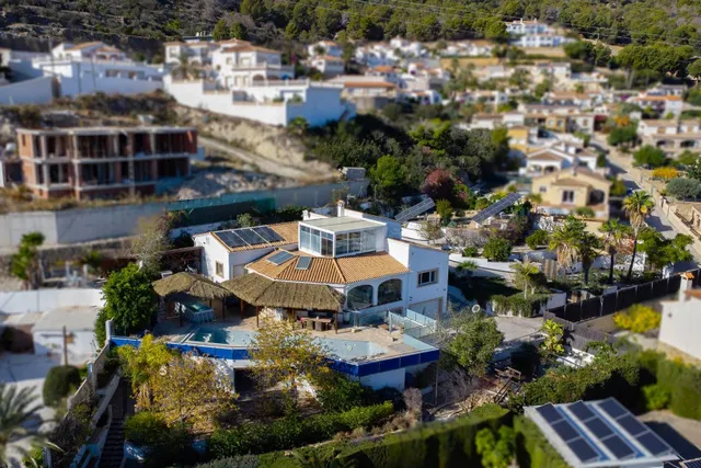 Villa 3 habitaciones 529m² en venta - Cucarres