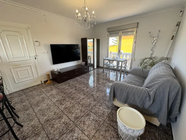 ENCANTADOR CHALET CON PARCELA A ESCASOS METROS DEL MAR — 13