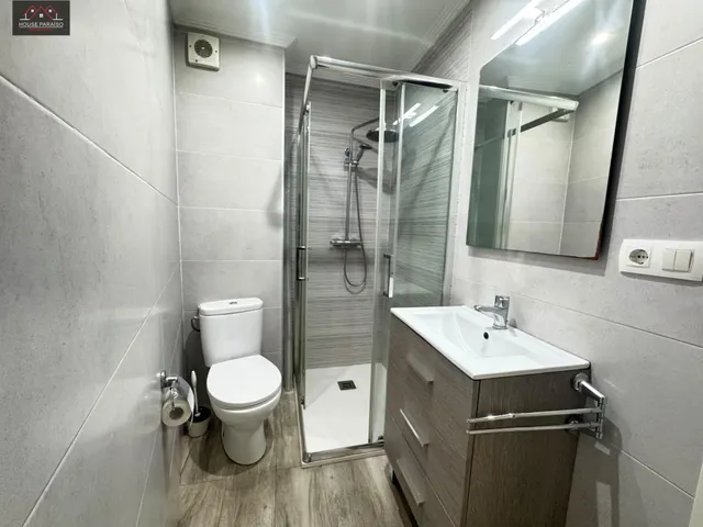 Acogedor Piso en Sestao - La Unión, Ideal para Entrar a Vivir por €170.000 — 24