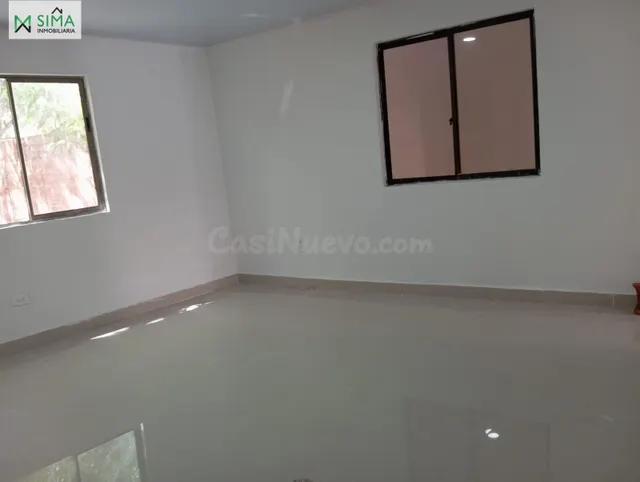 Se vende Casa en Barrio Manga- Cartagena con Área de 320 m2 - foto 2