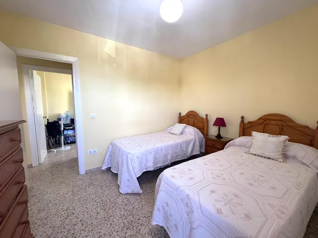 Se vende piso en av. duque de abrantes — 10