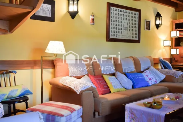 FABULOSA CASA DE PIEDRA TOTALMENTE REFORMADA — 10