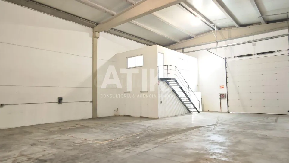 NAVE INDUSTRIAL EN ALQUILER - ONTINYENT