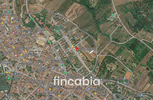 Terreno urbano de 400 m2 en venta en Santa Coloma de Farners - foto 2