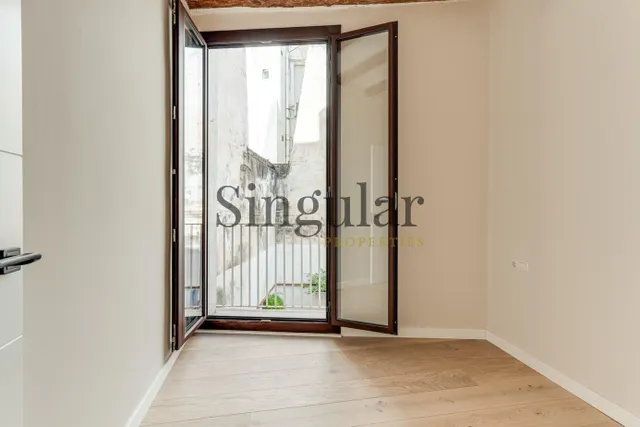 Piso reformado a estrenar en el Barrio Gótico de Barcelona — 12