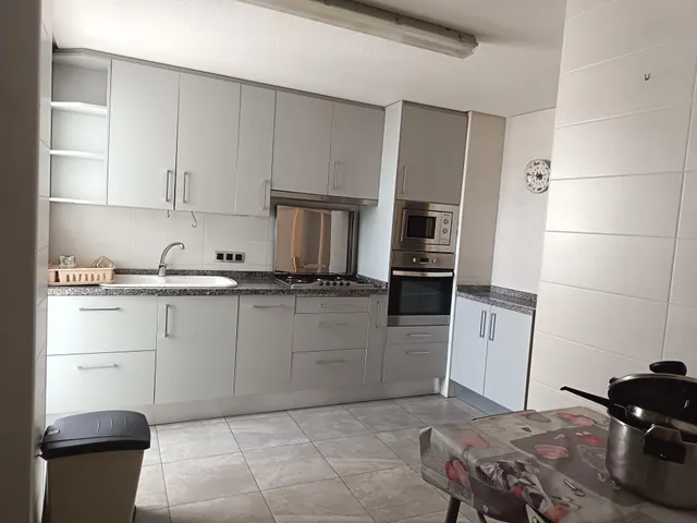Se vende piso pegado al hospital con todos los servicios a mano — 10