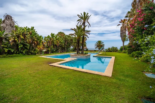 Chalet 9 habitaciones 1098m² en venta - Costa Del Sol - foto 2