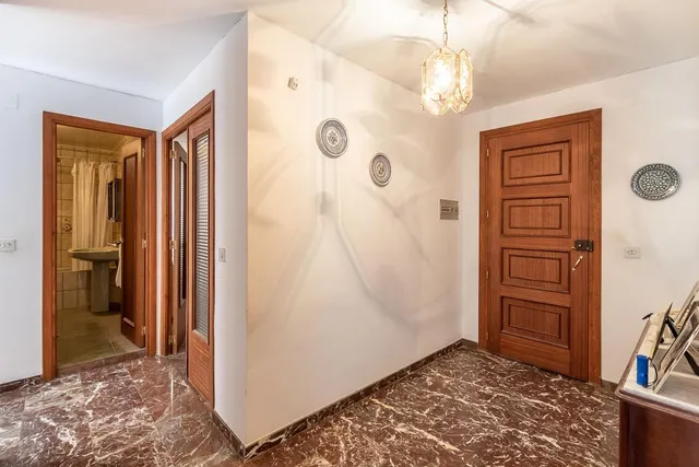 PISO EN EL CENTRO DE GUADIX — 25