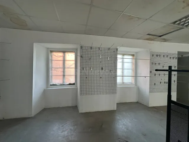 Oportunidad en el centro de Becerreá: Edificio + Casa tradicional con gran local — 20
