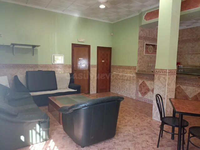 Casa Independiente con Local Comercial y Garaje en el Corazó - foto 5