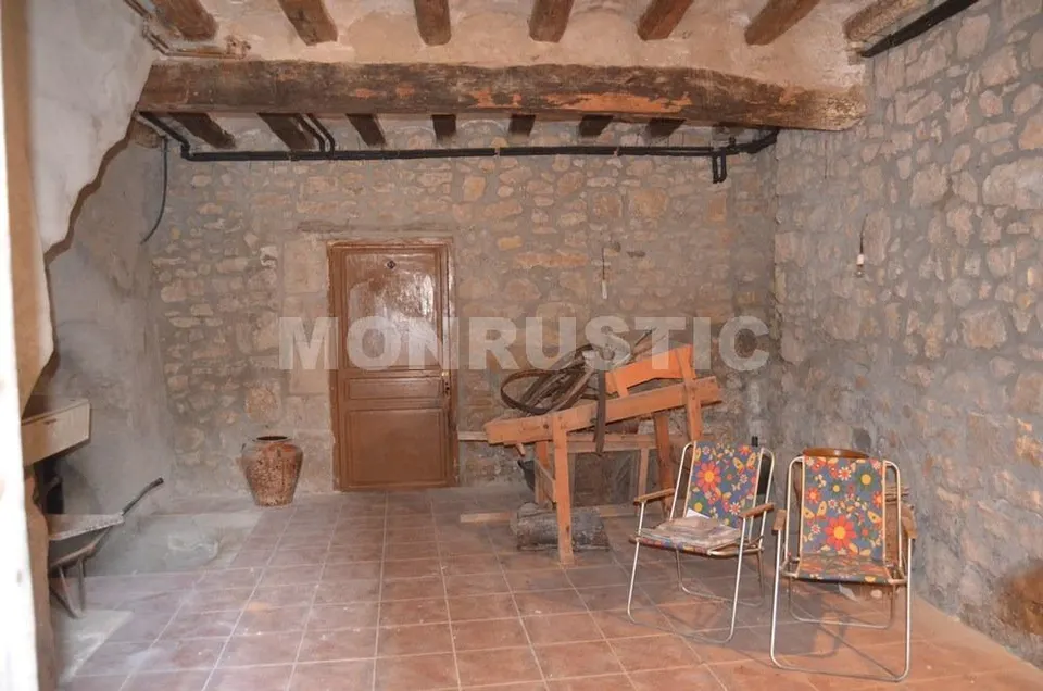 CASA DE PUEBLO  EN VENTA DE 364M2 EN EL VILOSELL