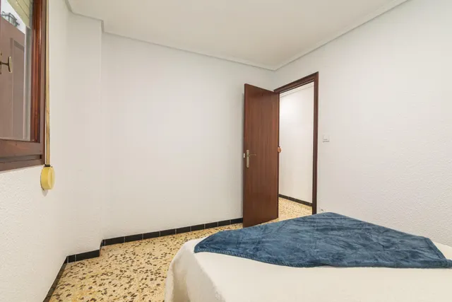 ¡PISO EN ALQUILER EN PLENO CENTRO DE ELCHE! — 22