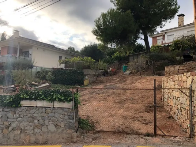 TERRENO URBANIZABLE EN VENTA EN CREU SUSSALBA — 16