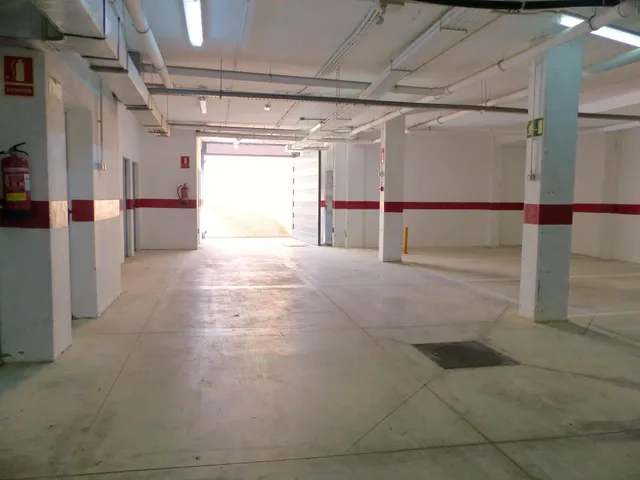 PISO EN COSTA BALLENA CON PISCINA, PADEL, GARAJE Y TRASTERO — 27