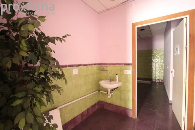¿Todo los locales le parecen pequeños? - foto 5
