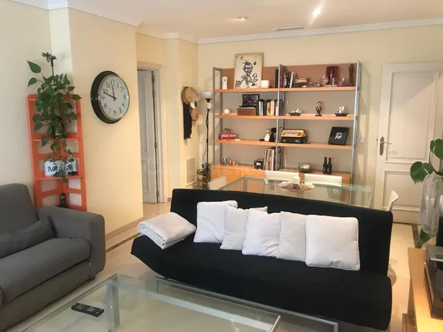 SE ALQUILA FABULOSO APARTAMENTO DE 1 DORMITORIO .MAGNIFICAME - foto 4