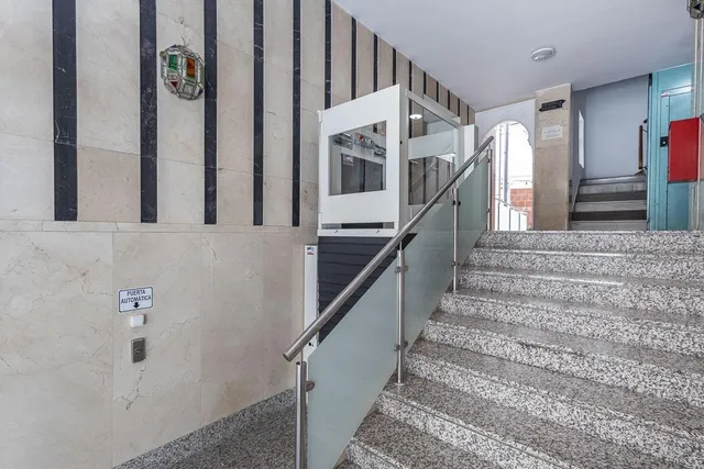 AMPLIO PISO JUNTO GRAN CAPITAN — 26