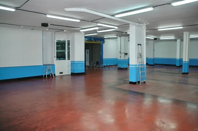 Local comercial 900m² en alquiler - Avda Europa - San Antón - foto 2